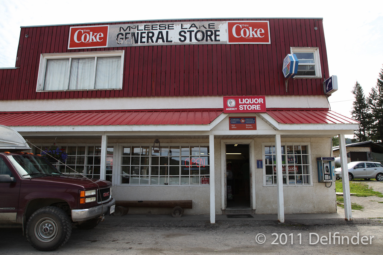 Typical General Store: There you can buy coffee to go